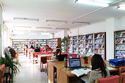 bfa library-reading room